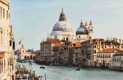 Romantic Venice for Couples in Love